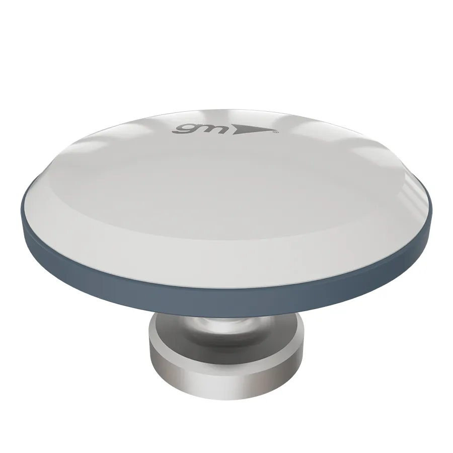 Compact but reliable GNSS receiver for Agricultural Guidance